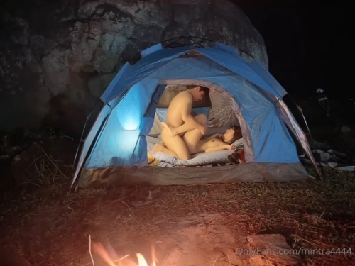 XXXคลิปโป๊หลุด จุดกางแตดน้องมินตรา mintra4444 ก่อกองไฟตั้งแคมป์ปิ้งเย็ดกันบนเขาค้ออากาศกำลังเย็นสบาย Onlyfans อยู่ข้างไฟอากาศเย็นๆมันโคตรจะเสียวจิ๋ม